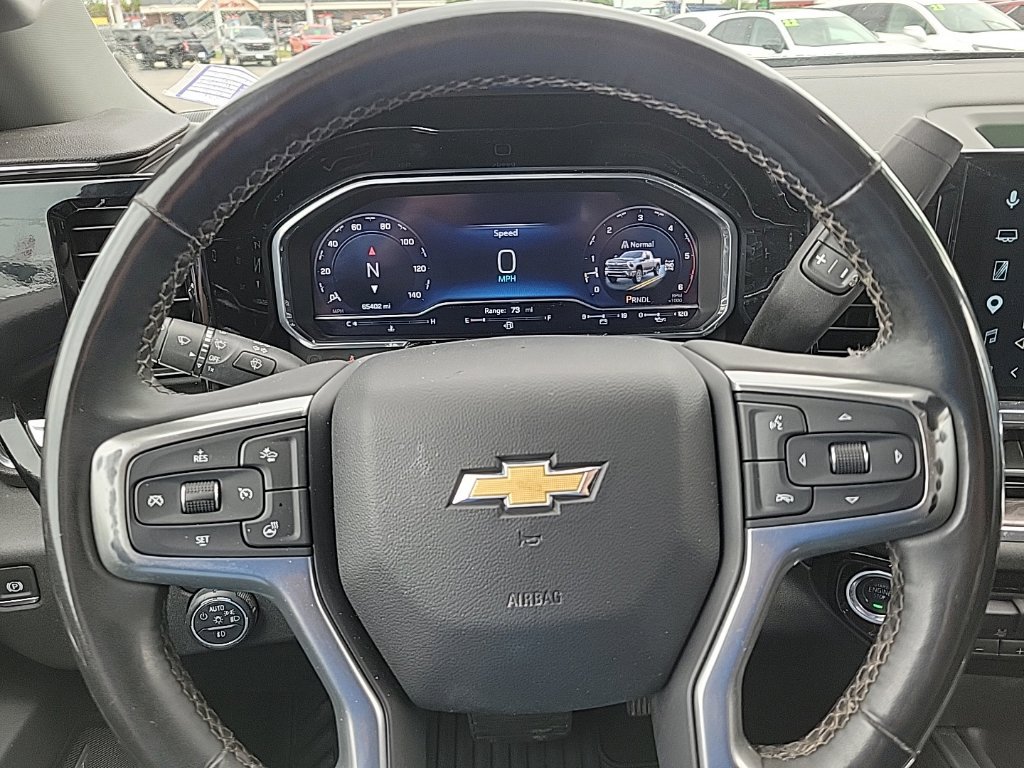 Used 2025 Chevrolet Silverado 2500 LTZ w/ LTZ Convenience Package AWD/4WD image 14