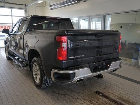 Used 2020 Chevrolet Silverado 1500 LT image 11
