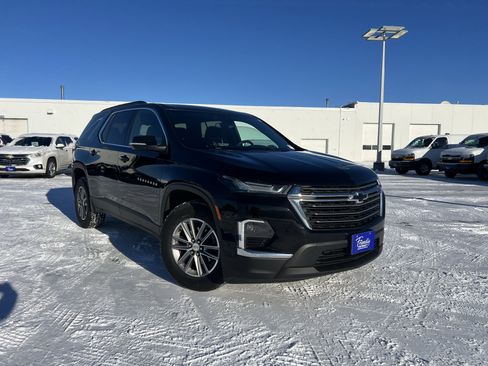 Certified 2023 Chevrolet Traverse LT w/ LPO, Floor Liner Package image 2