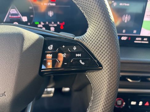 New 2025 Audi SQ5 Premium Plus image 22