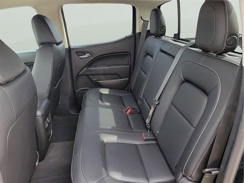 Used 2022 Chevrolet Colorado LT w/ Redline Special Edition image 13