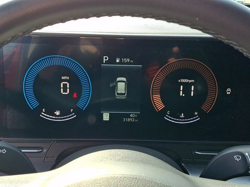 Used 2025 Hyundai Kona SEL image 25