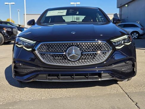 New 2026 Mercedes-Benz E 350 4MATIC Sedan image 38