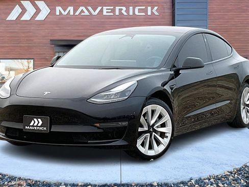 Used 2022 Tesla Model 3 Long Range image 3
