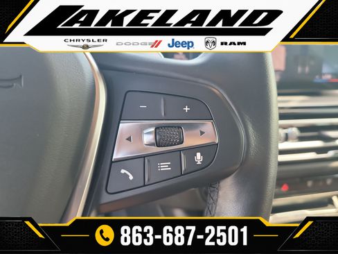 Used 2023 BMW 230i Coupe w/ Convenience Package RWD image 27