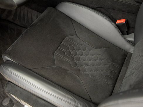 Used 2024 Lamborghini Urus Performante image 25