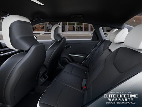 New 2026 Kia K4 GT-Line FWD image 19