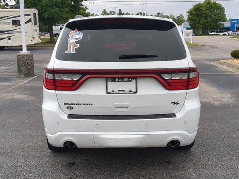 Certified 2024 Dodge Durango R/T RWD image 4