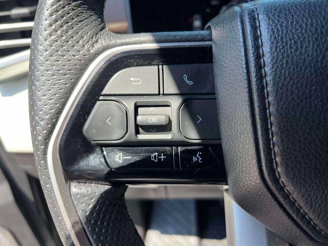 Used 2024 Toyota Sequoia Capstone AWD/4WD image 33