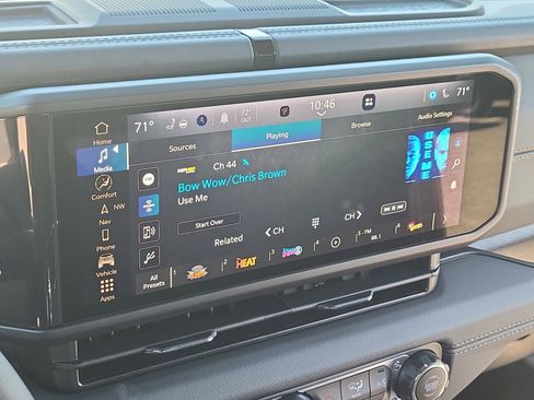 New 2025 Jeep Gladiator Mojave image 12