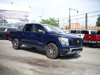 Used 2023 Nissan Titan SV