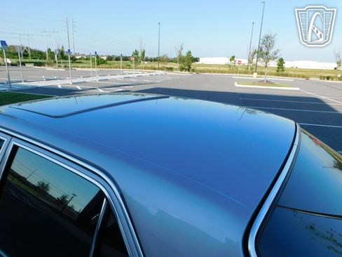 Used 1990 Mercedes-Benz 300 SE image 37