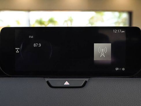 Used 2024 MAZDA CX-90 Plug-In Hybrid w/ Premium Pkg image 14