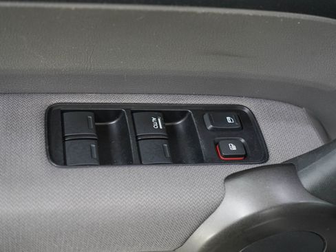 Used 2011 Honda CR-V SE image 20