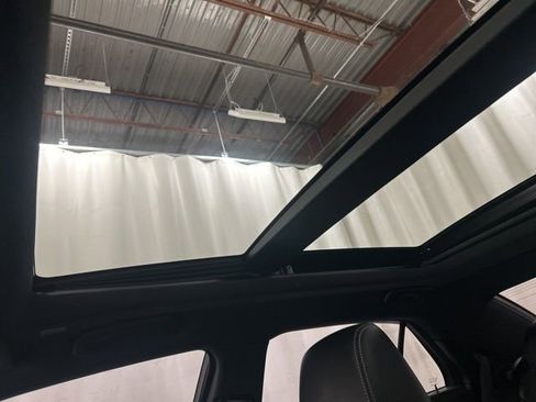 Used 2023 Chrysler 300 S w/ Comfort Group image 24