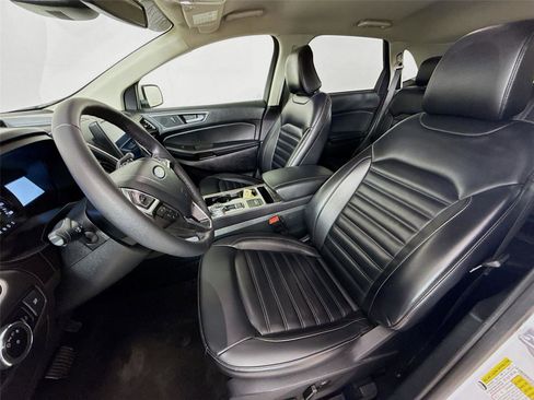 Used 2024 Ford Edge SEL AWD/4WD image 5
