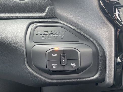 Certified 2025 RAM 2500 Big Horn image 36