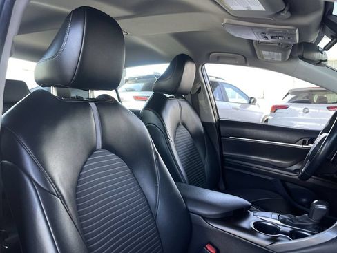 Used 2024 Toyota Camry SE FWD image 24