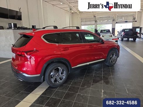 Used 2022 Hyundai Santa Fe SEL FWD image 5