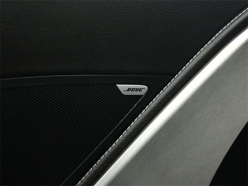 Used 2015 Chevrolet Corvette Z06 w/ 2LZ Preferred Equipment Group image 7