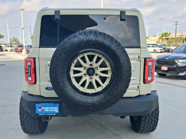 Used 2025 Ford Bronco Outer Banks AWD/4WD image 6