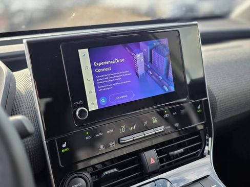 Certified 2024 Subaru Solterra Premium image 24