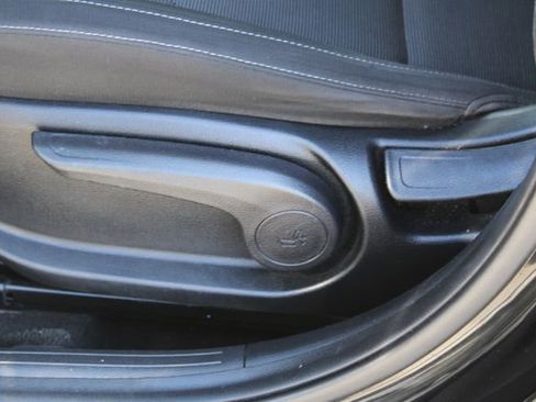 Used 2019 Kia Forte S w/ S Premium Package image 28