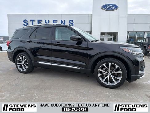 Used 2025 Ford Explorer Platinum w/ Ultimate Package image 1