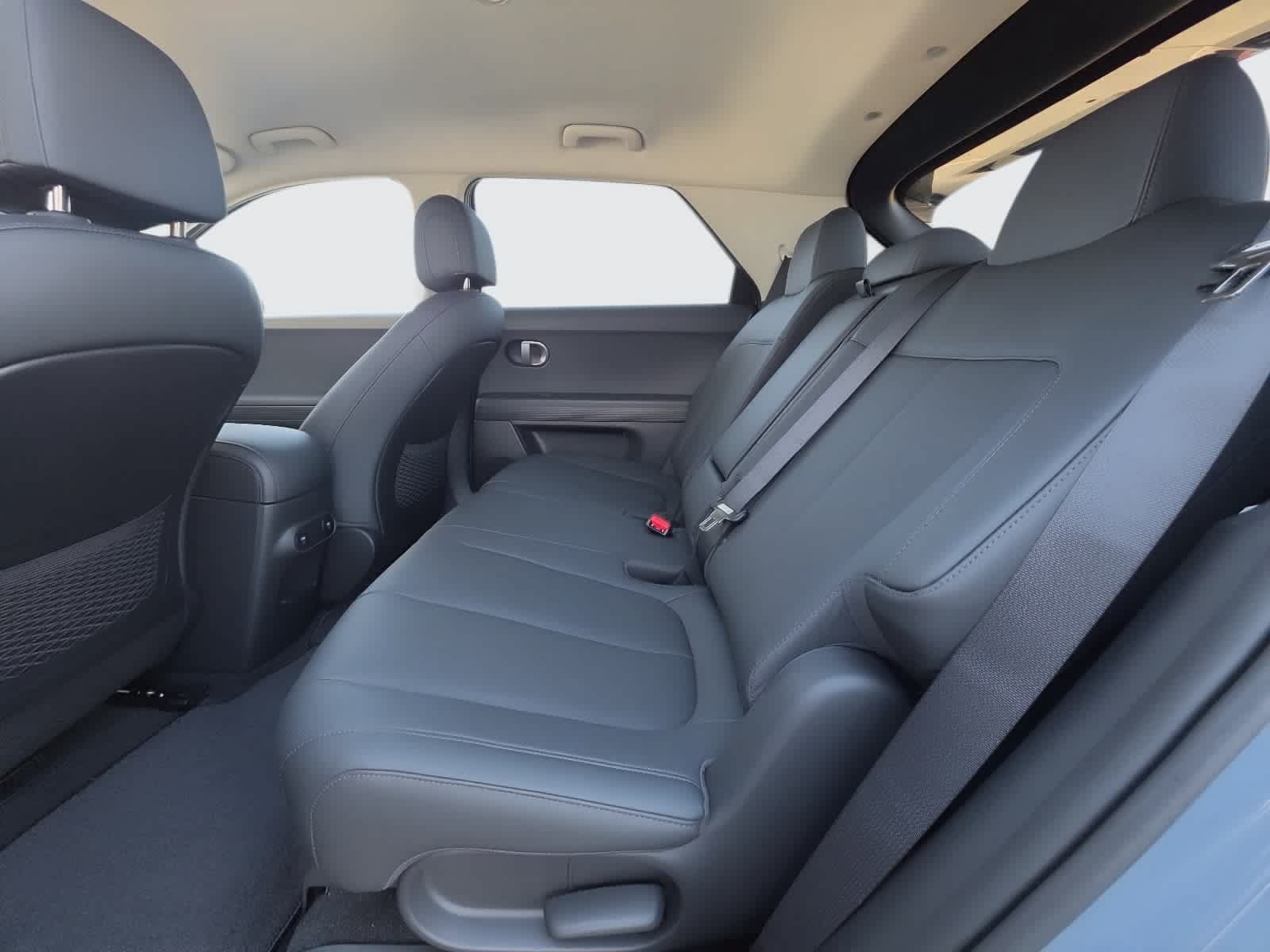 New 2027 Hyundai Ioniq 5 SEL RWD image 30