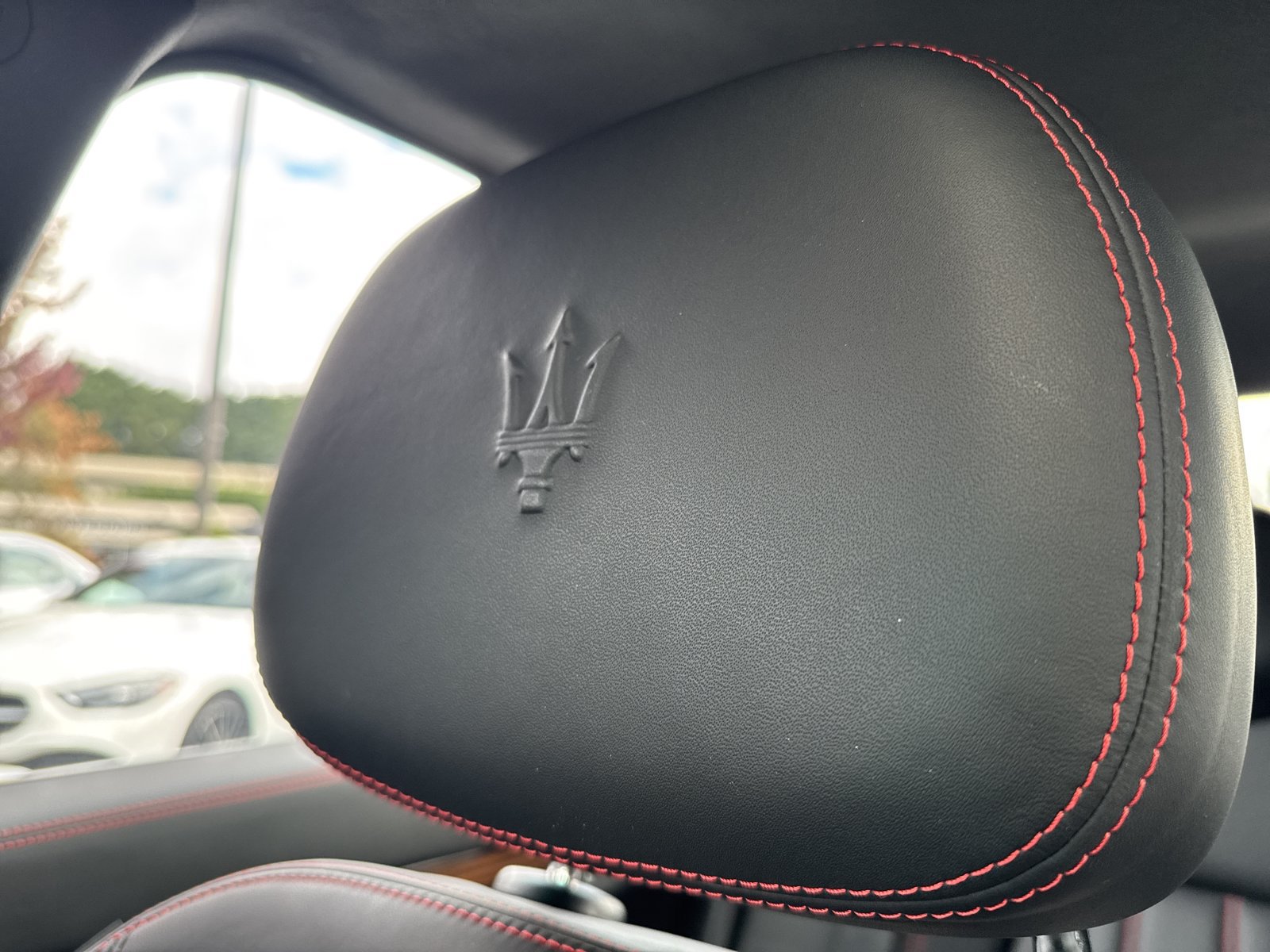 Used 2015 Maserati Ghibli S Q4 AWD/4WD image 21