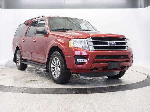 Used 2017 Ford Expedition EL XLT w/ Equipment Group 202A image 14