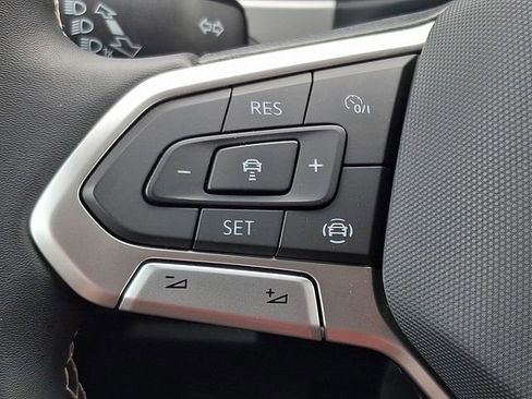 Used 2023 Volkswagen Atlas SE w/ Black Wheel Package AWD/4WD image 20