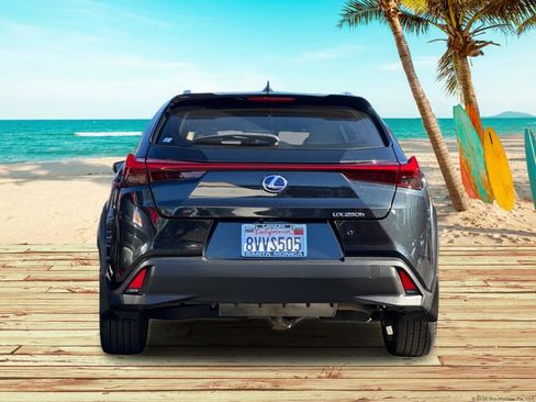 Used 2021 Lexus UX 250h image 4