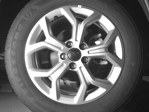 Used 2025 Jeep Compass Latitude AWD/4WD image 15