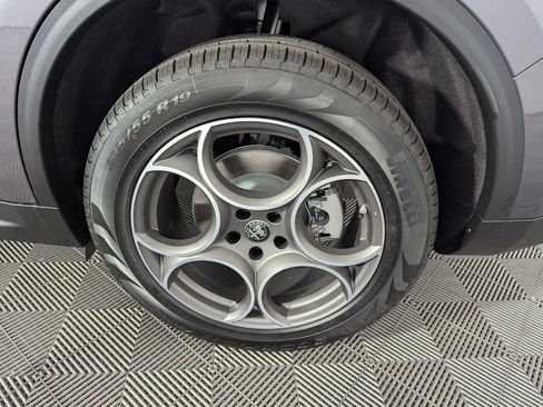 New 2025 Alfa Romeo Stelvio Sprint w/ Convenience Package image 17