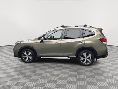 Used 2019 Subaru Forester Touring image 38