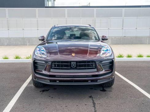 New 2026 Porsche Macan AWD/4WD image 6
