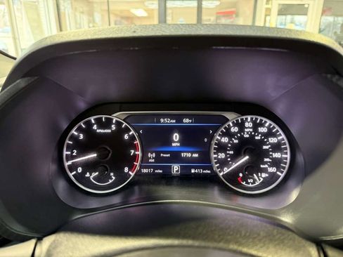 Used 2025 Nissan Sentra SV image 14