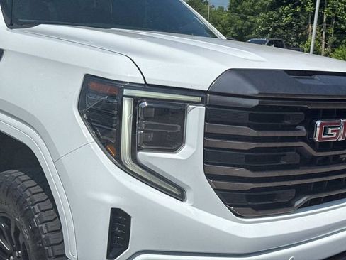 Used 2023 GMC Sierra 1500 AT4X AWD/4WD image 10