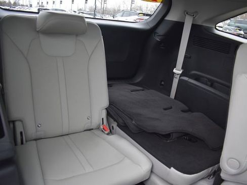 Certified 2025 Kia Sorento X-Line EX image 16