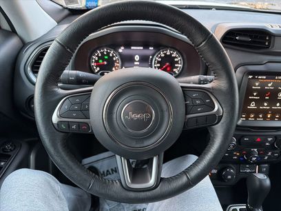 Certified 2022 Jeep Renegade Latitude w/ Convenience Group