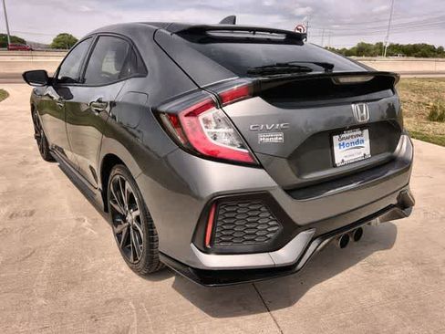Used 2019 Honda Civic Sport image 5