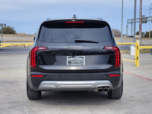Used 2022 Kia Telluride EX w/ EX Premium Package image 6