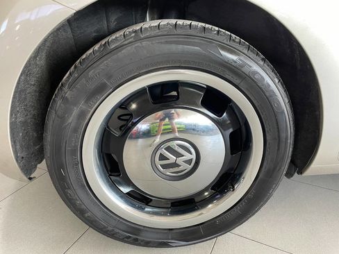 Used 2012 Volkswagen Beetle 2.5 image 12