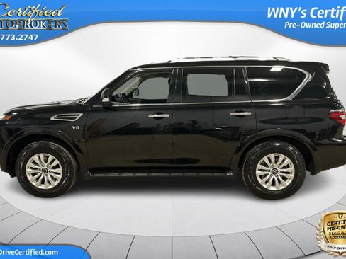 Used 2021 Nissan Armada SV image 9