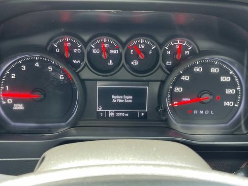 Used 2021 Chevrolet Silverado 1500 Custom Trail Boss AWD/4WD image 33