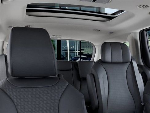 New 2026 Kia Carnival SX Prestige image 27