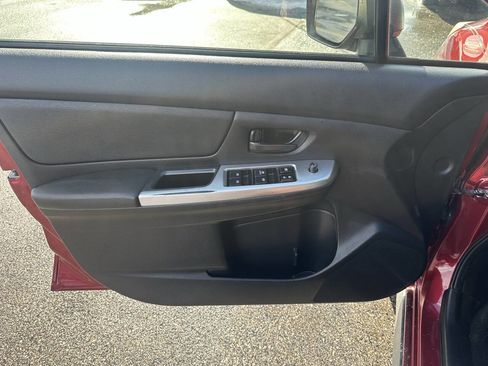 Used 2016 Subaru Crosstrek 2.0i image 13