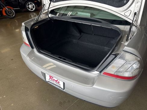 Used 2008 Mercury Sable AWD Sedan image 92