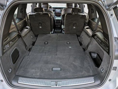 Used 2021 Jeep Grand Cherokee L Overland w/ Advanced Protech Group III image 6